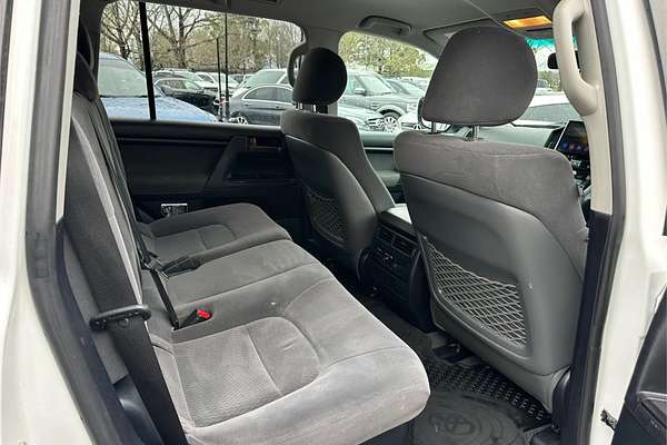 2016 Toyota Landcruiser GXL URJ202R