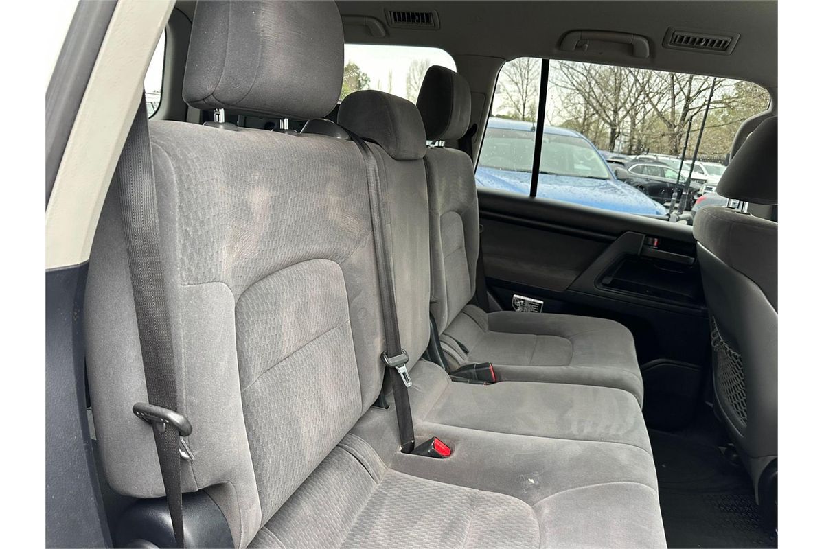 2016 Toyota Landcruiser GXL URJ202R