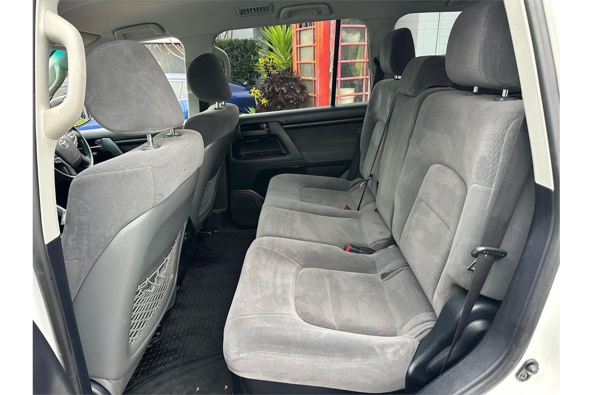 2016 Toyota Landcruiser GXL URJ202R