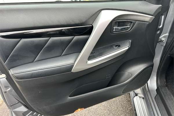 2018 Mitsubishi Pajero Sport Exceed QE