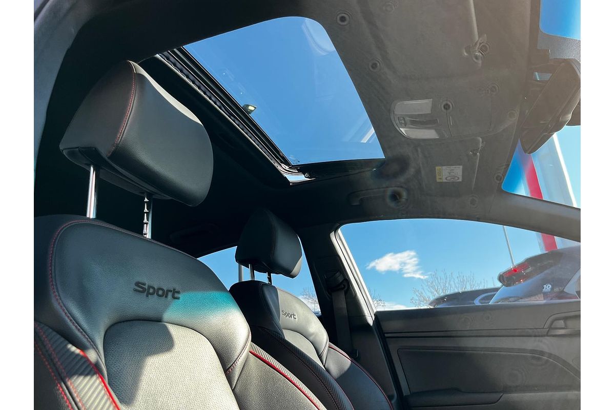 2020 Hyundai Elantra Sport Premium AD.2