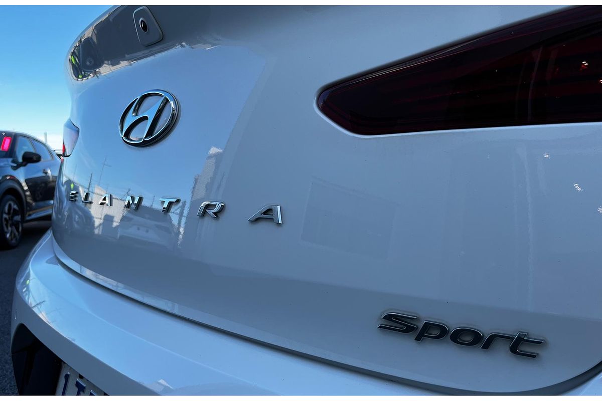 2020 Hyundai Elantra Sport Premium AD.2