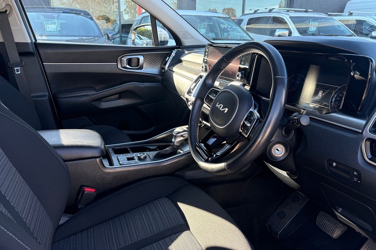 2022 Kia Sorento S MQ4