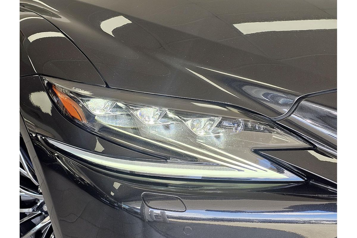 2019 Lexus LS LS500 Sports Luxury VXFA50R