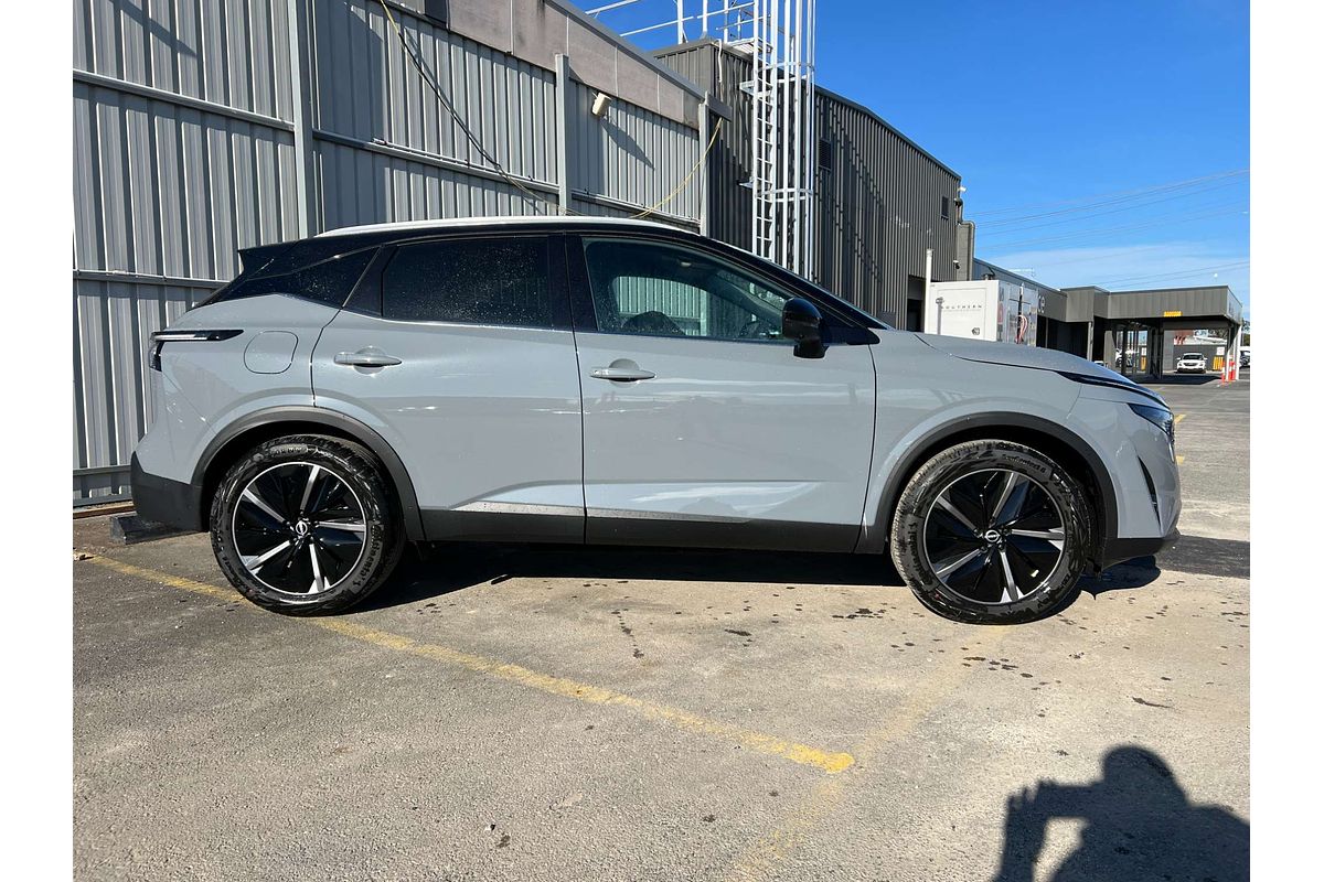 2025 Nissan QASHQAI Ti J12