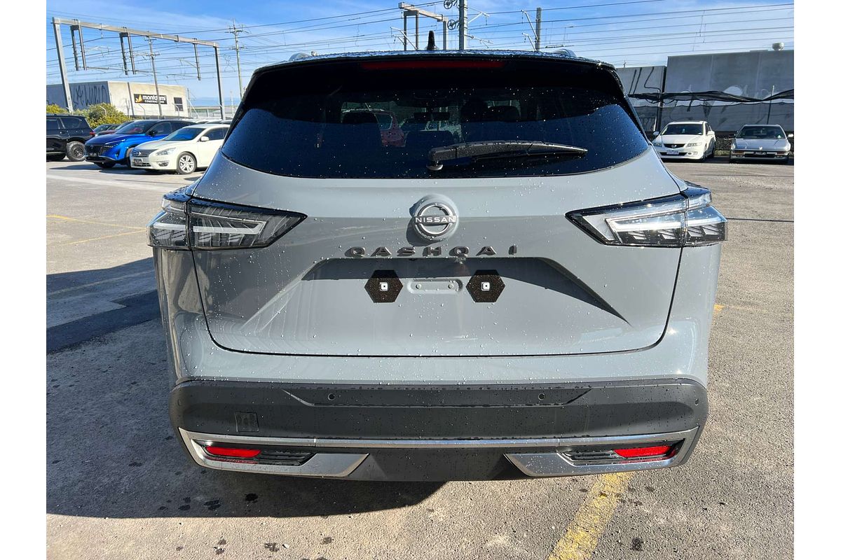 2025 Nissan QASHQAI Ti J12