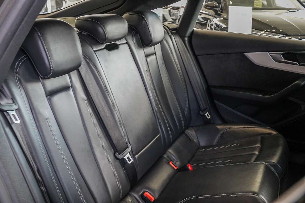 2021 Audi A5 45 TFSI S line F5