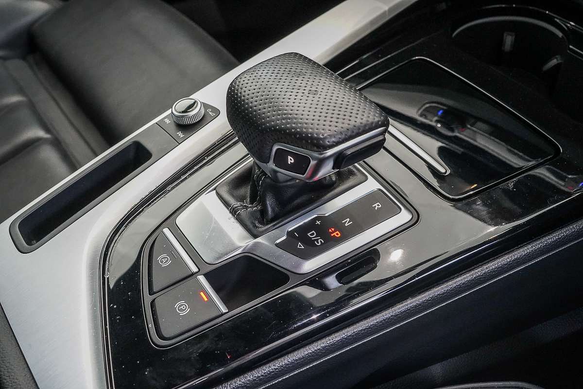 2021 Audi A5 45 TFSI S line F5