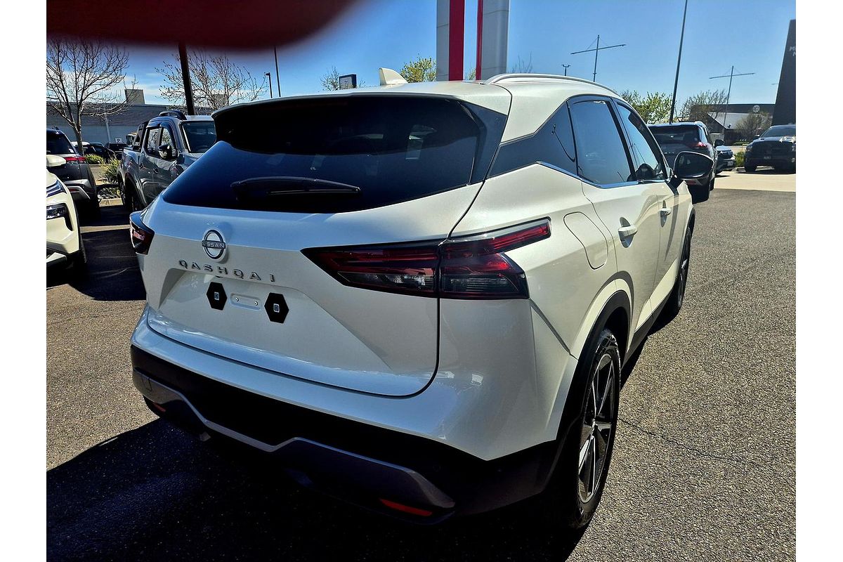 2024 Nissan QASHQAI Ti J12