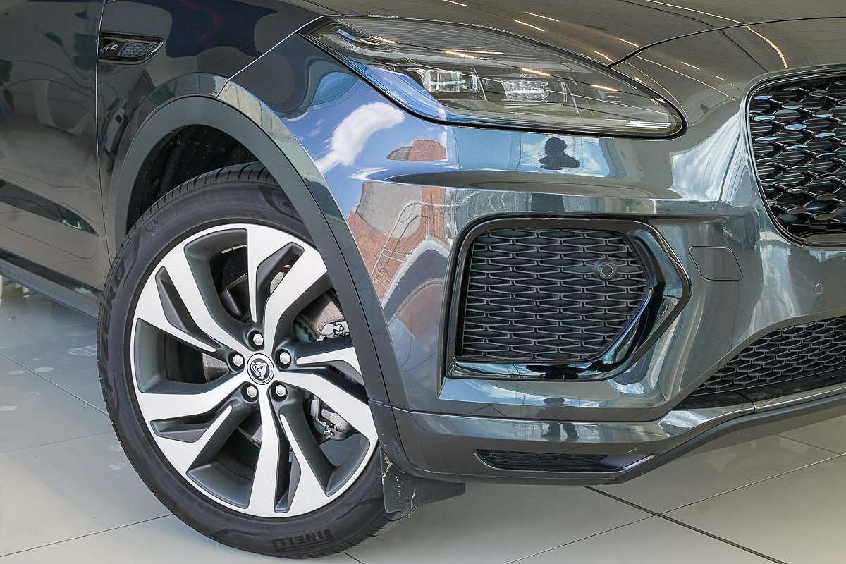 2024 Jaguar E-PACE P250 R-Dynamic SE X540