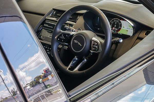 2024 Jaguar E-PACE P250 R-Dynamic SE X540