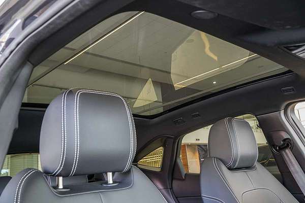 2024 Jaguar E-PACE P250 R-Dynamic SE X540