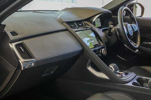 2024 Jaguar E-PACE P250 R-Dynamic SE X540