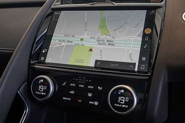 2024 Jaguar E-PACE P250 R-Dynamic SE X540