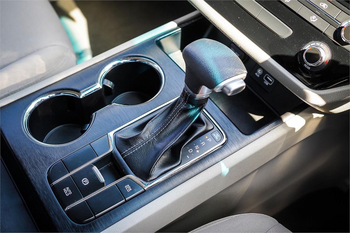 2020 Kia Carnival S YP