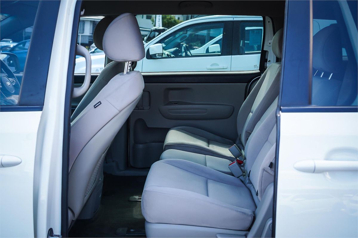 2020 Kia Carnival S YP