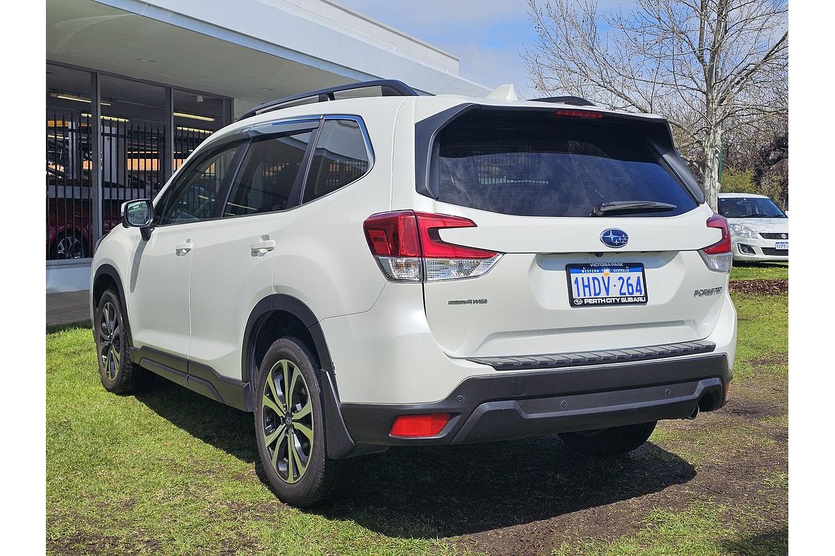 2020 Subaru Forester 2.5i Premium S5