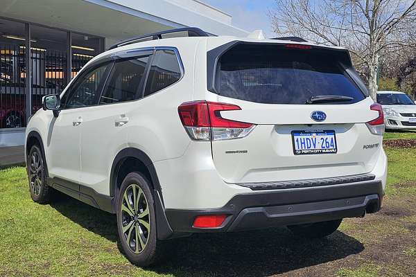 2020 Subaru Forester 2.5i Premium S5