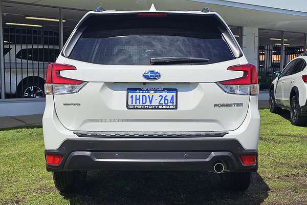 2020 Subaru Forester 2.5i Premium S5