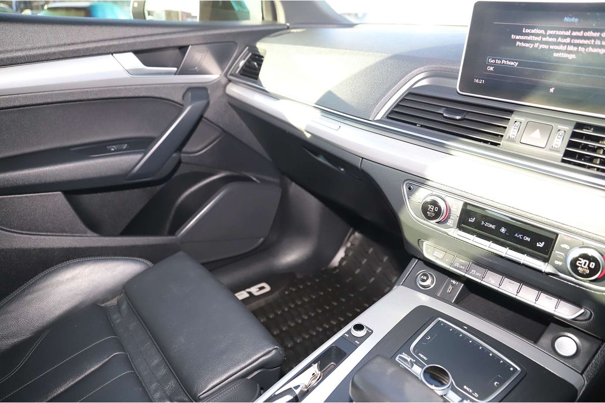 2020 Audi Q5 40 TDI design FY