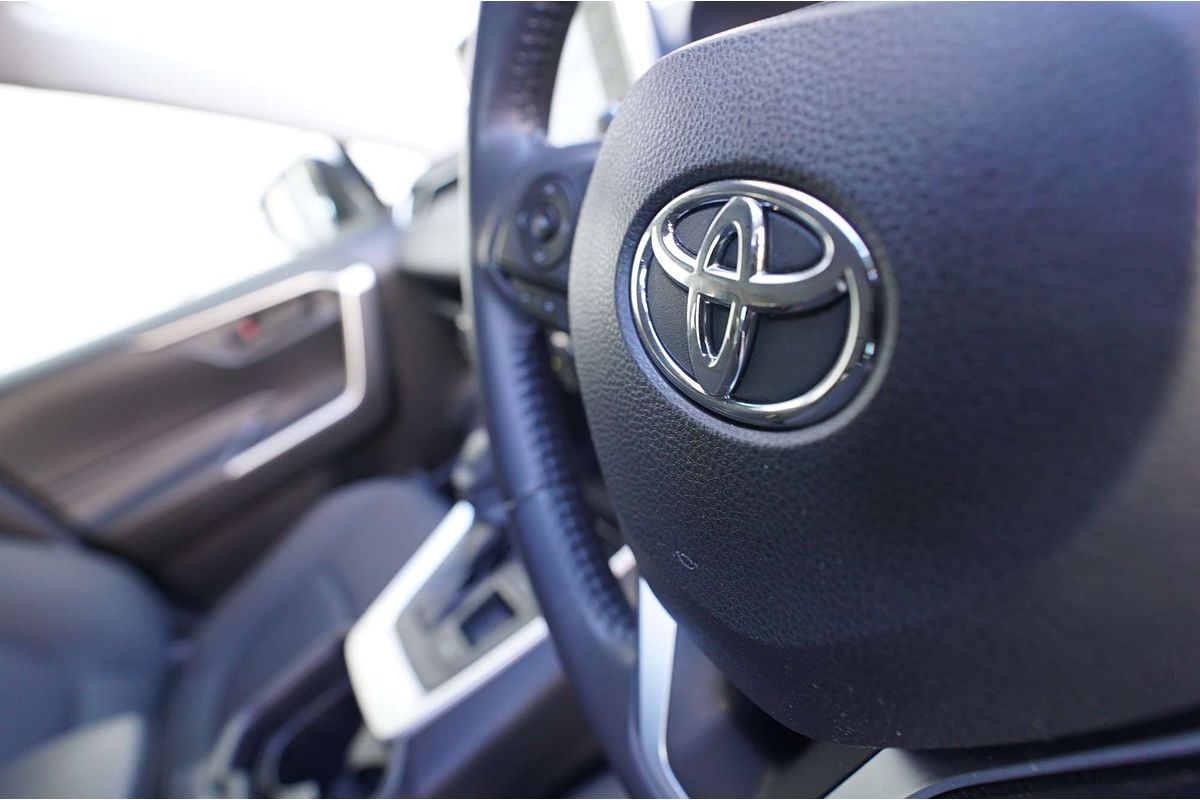 2021 Toyota RAV4 GX AXAH52R