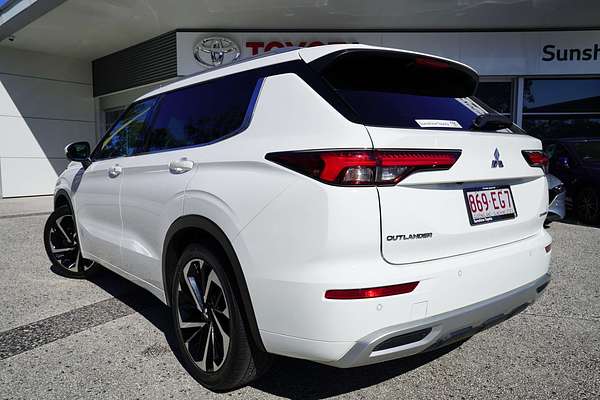 2022 Mitsubishi OUTLANDER OUTLANDER EXCEED 7 SEAT (AWD) ZM4E46