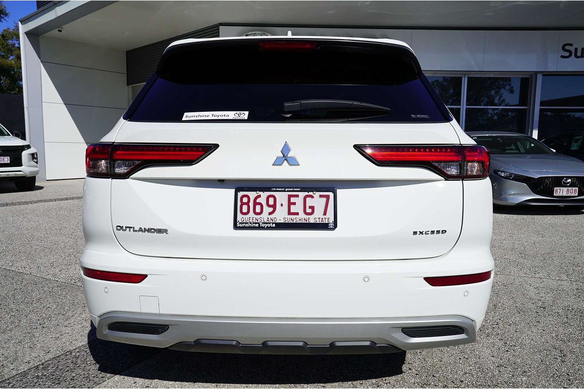 2022 Mitsubishi OUTLANDER OUTLANDER EXCEED 7 SEAT (AWD) ZM4E46