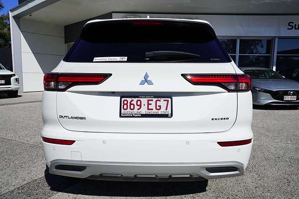 2022 Mitsubishi OUTLANDER OUTLANDER EXCEED 7 SEAT (AWD) ZM4E46