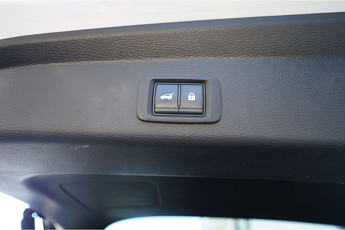 2022 Mitsubishi OUTLANDER OUTLANDER EXCEED 7 SEAT (AWD) ZM4E46