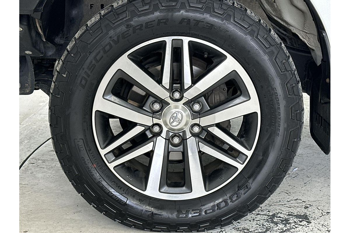 2019 Toyota Hilux SR GUN126R 4X4
