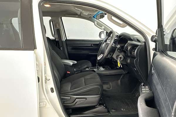 2019 Toyota Hilux SR GUN126R 4X4