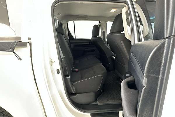 2019 Toyota Hilux SR GUN126R 4X4