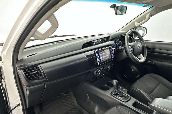 2019 Toyota Hilux SR GUN126R 4X4