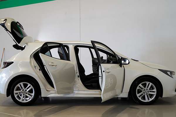 2020 Toyota Corolla Ascent Sport MZEA12R