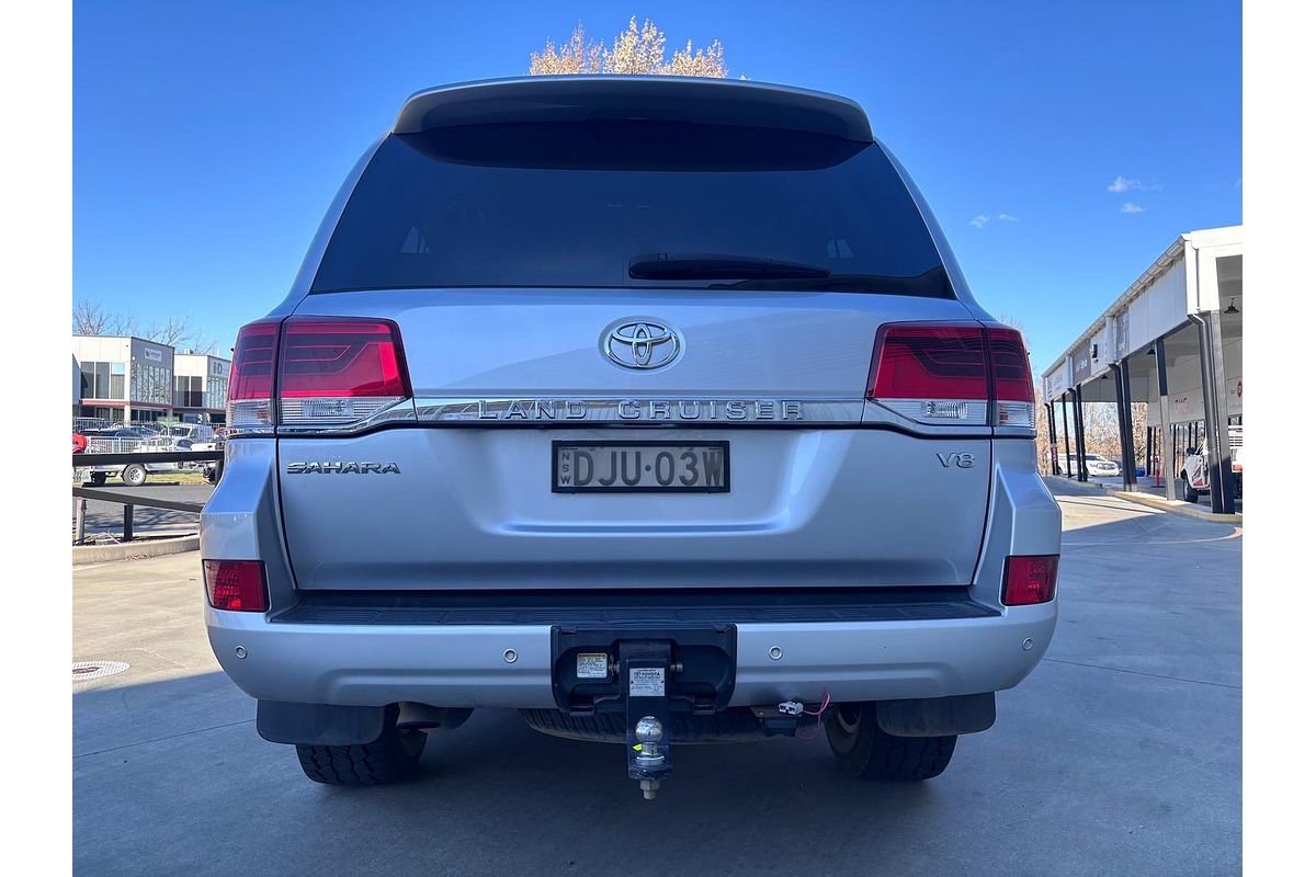2016 Toyota Landcruiser Sahara VDJ200R