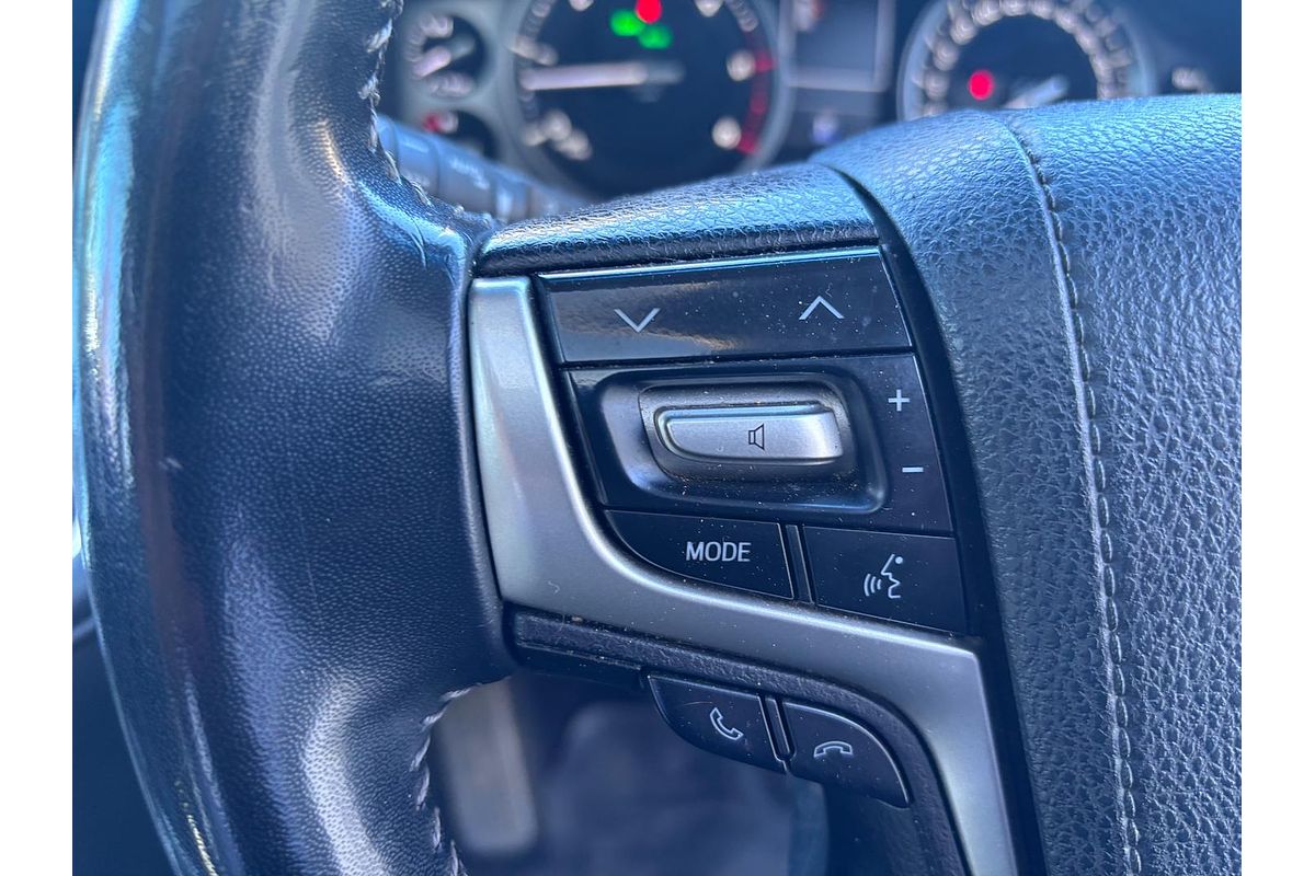 2016 Toyota Landcruiser Sahara VDJ200R