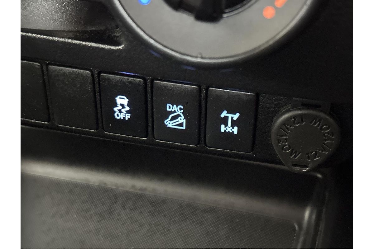 2019 Toyota Hilux SR GUN126R 4X4