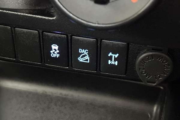 2019 Toyota Hilux SR GUN126R 4X4