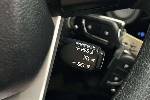 2019 Toyota Hilux SR GUN126R 4X4
