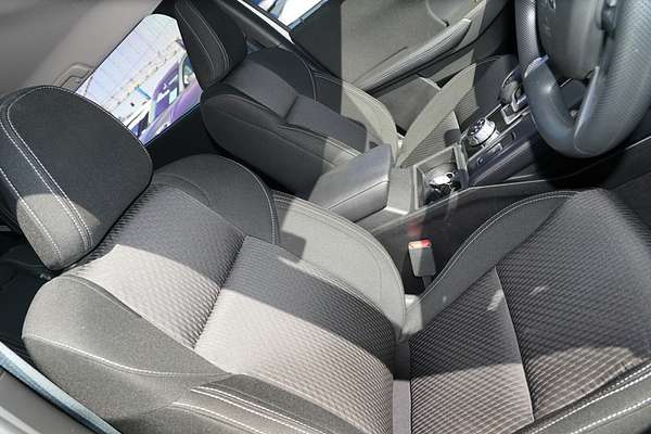 2022 Mitsubishi Outlander ES ZM