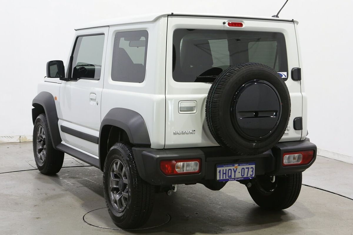 2022 Suzuki Jimny GLX GJ