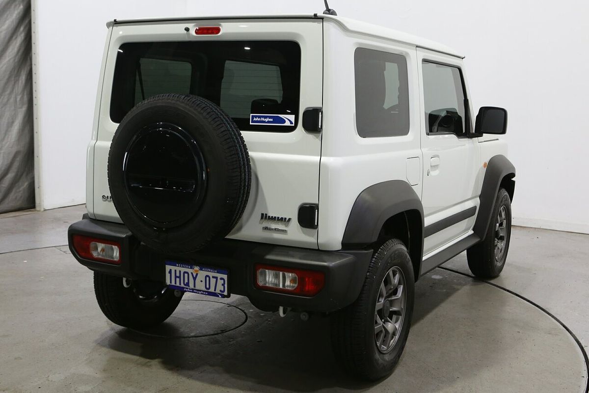 2022 Suzuki Jimny GLX GJ