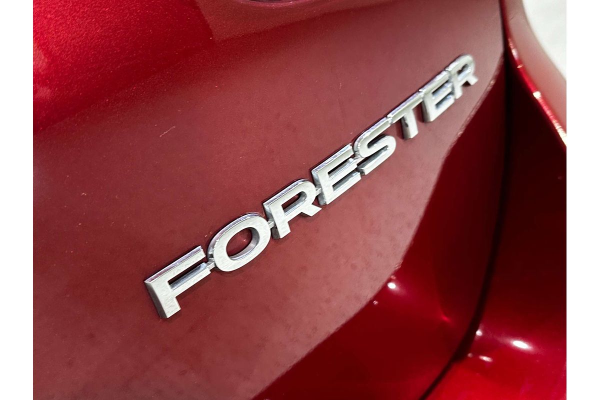 2022 Subaru Forester 2.5i-S S5