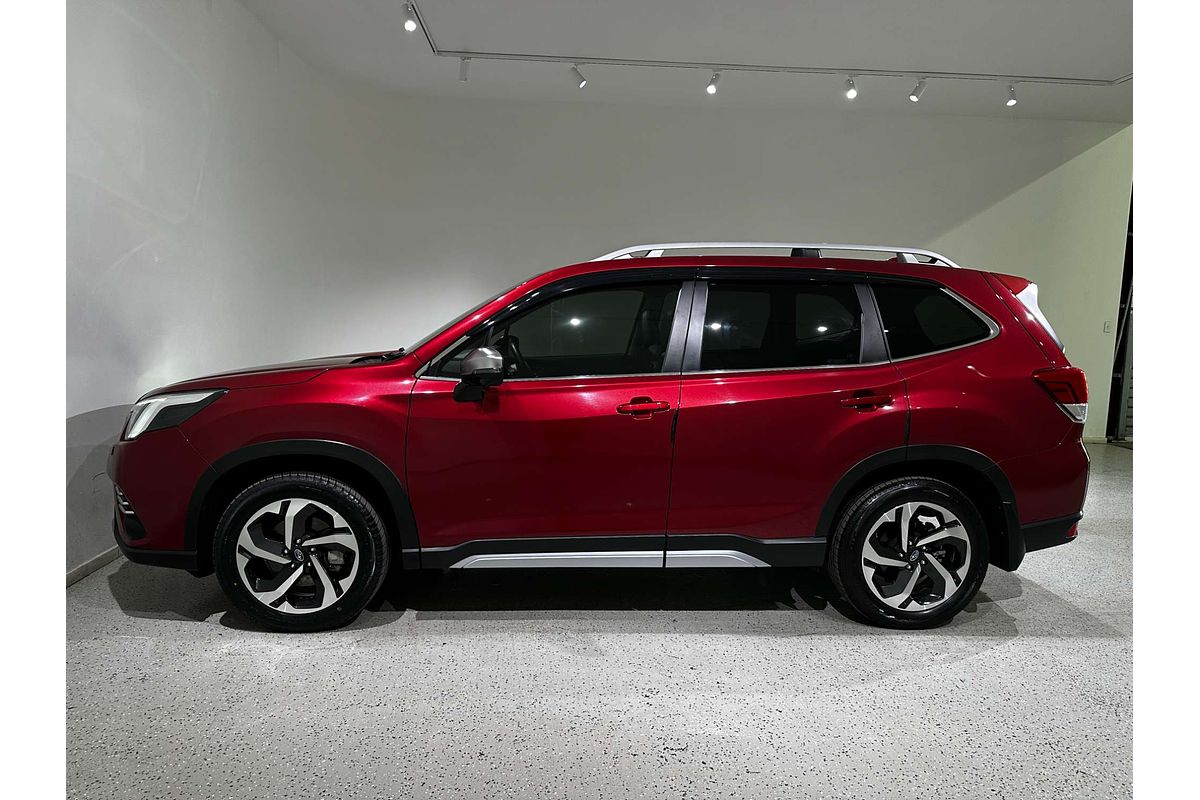 2022 Subaru Forester 2.5i-S S5