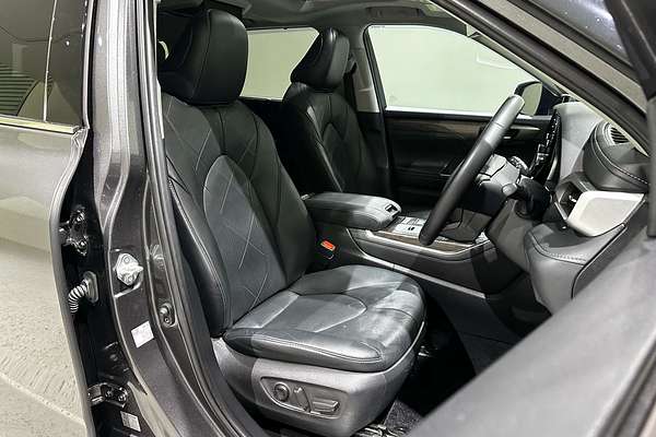 2021 Toyota Kluger Grande AXUH78R