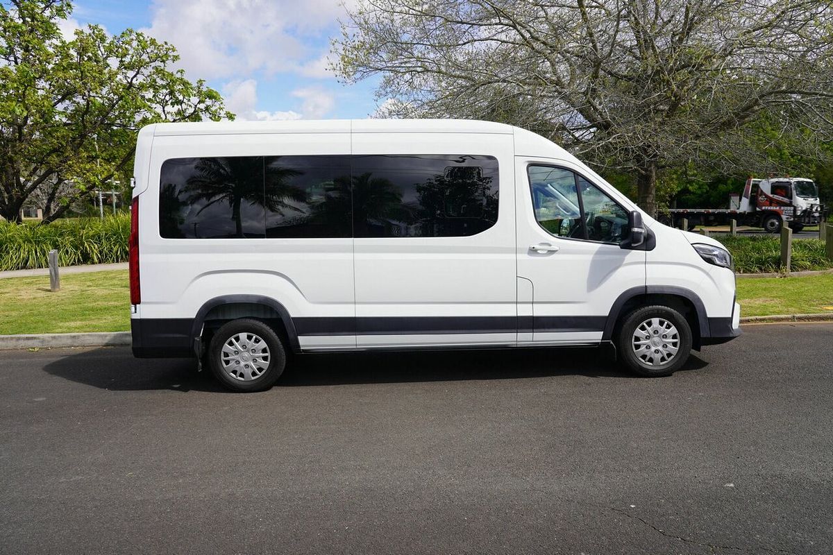 2022 LDV Deliver 9 LWB Mid Roof 12 Seat SV63B