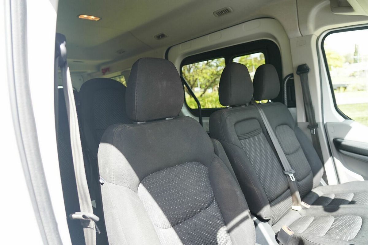2022 LDV Deliver 9 LWB Mid Roof 12 Seat SV63B