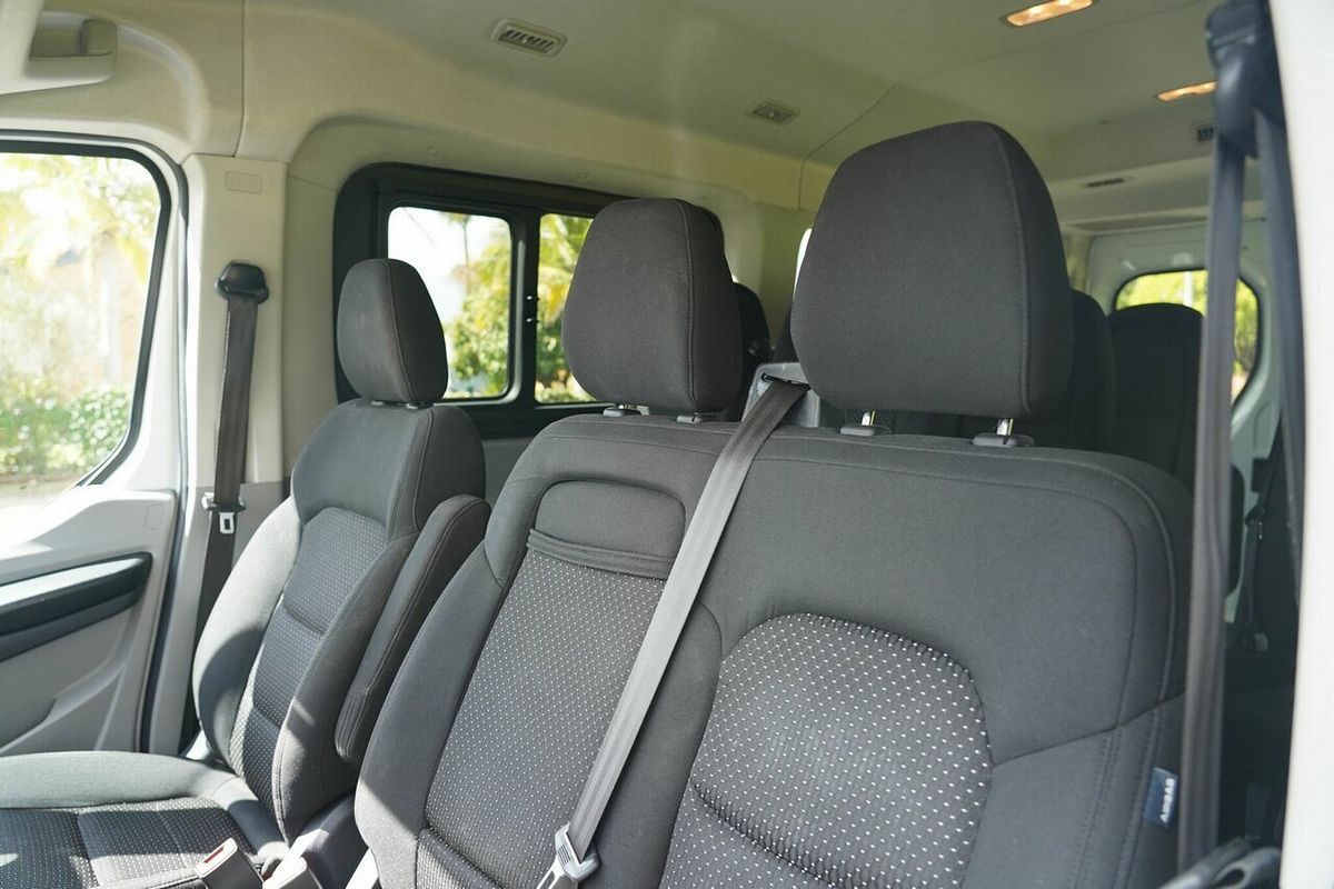 2022 LDV Deliver 9 LWB Mid Roof 12 Seat SV63B