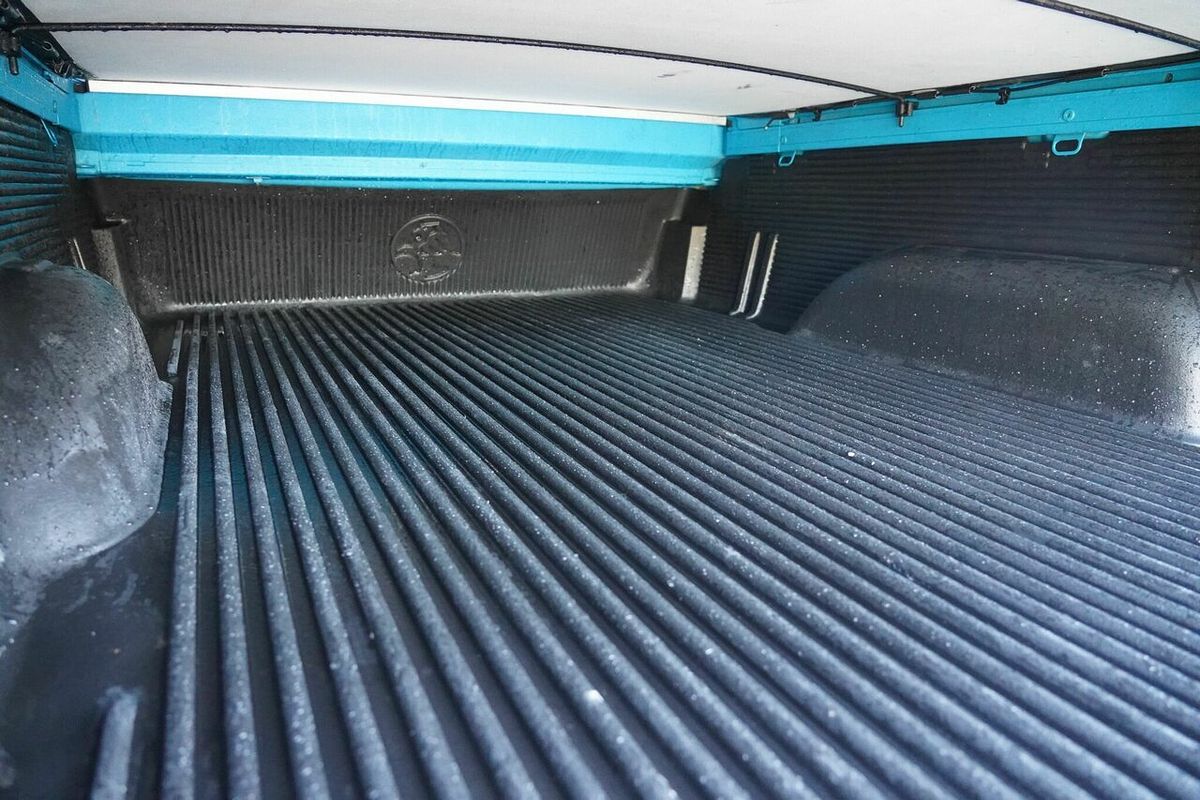 2005 Holden Commodore S VZ Rear Wheel Drive