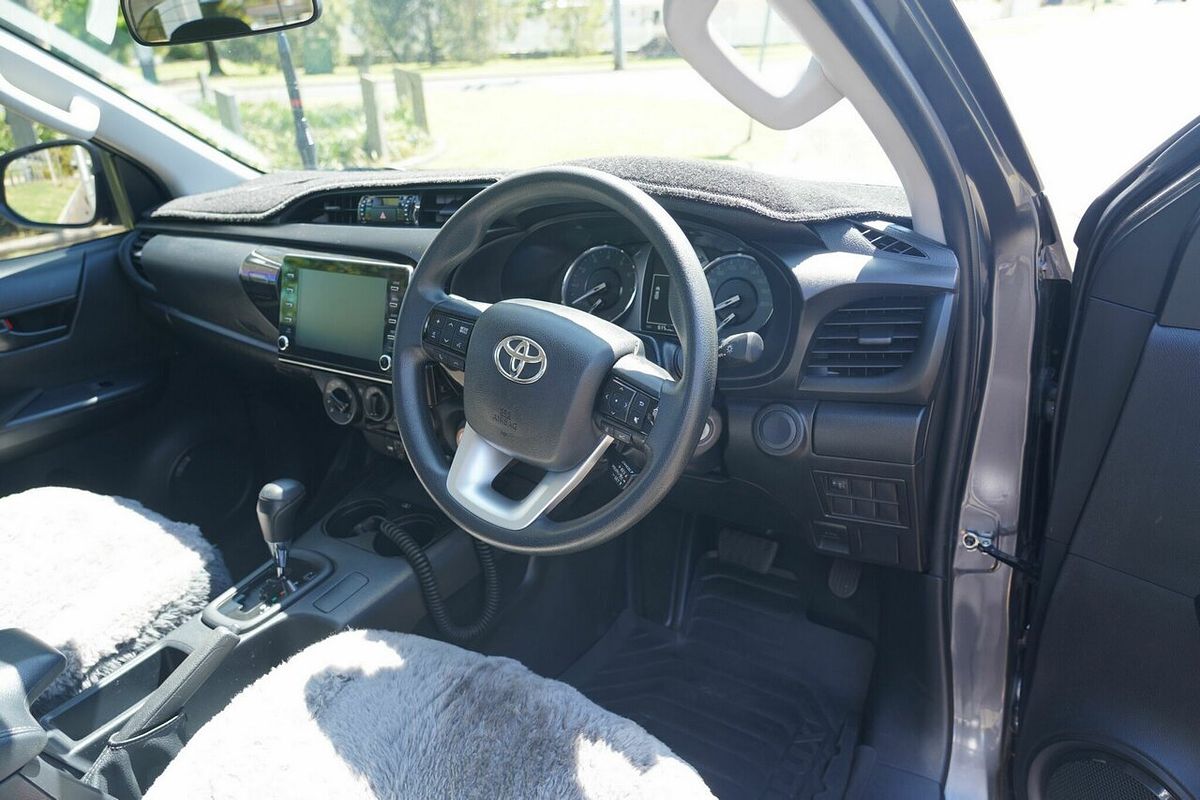 2021 Toyota Hilux Workmate TGN121R 4x2